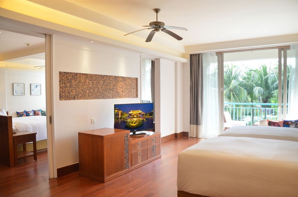 rooms-swiss-superior-suite