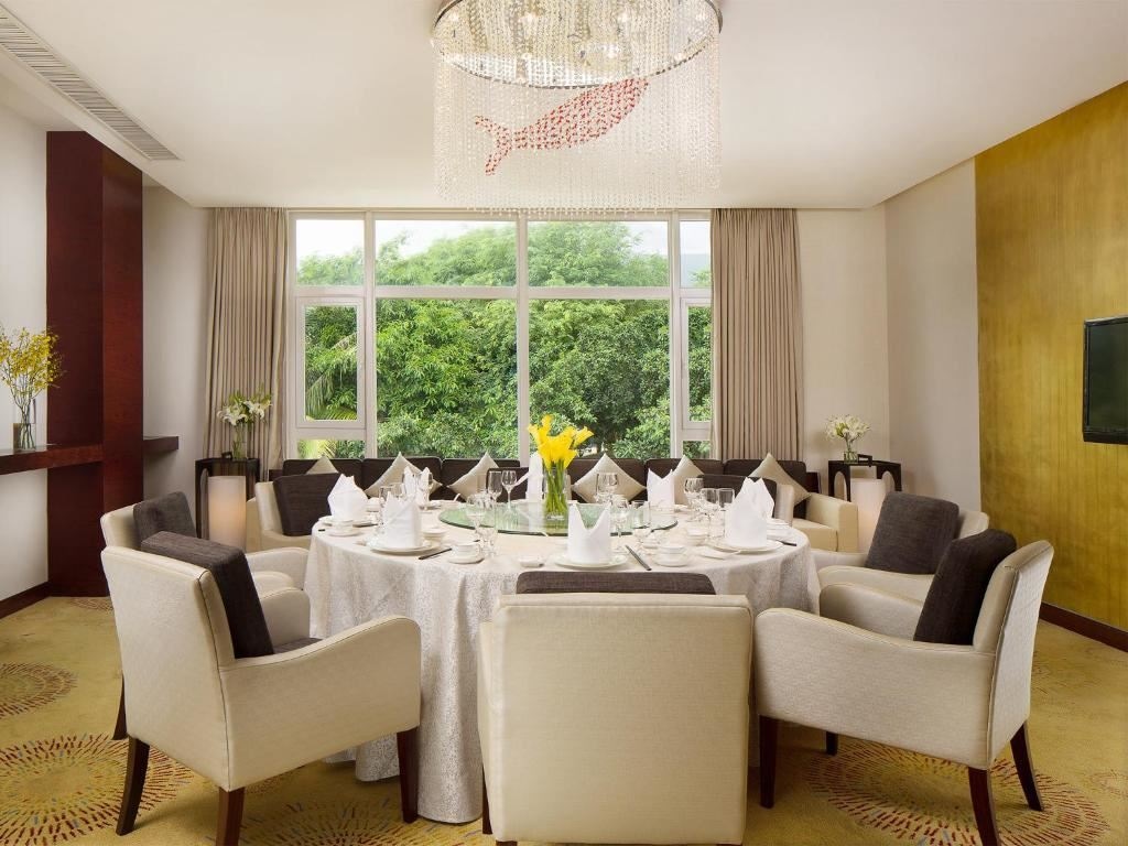 restaurants-main-restaurant