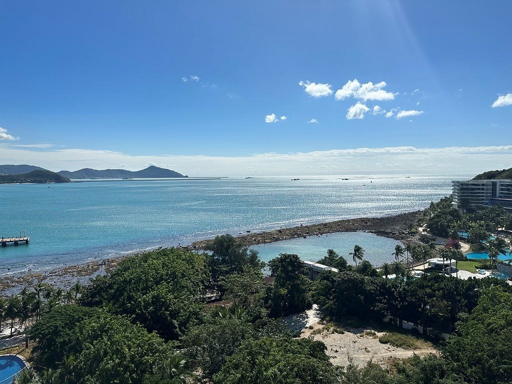 rooms-90degree-sea-view-kingtwin-room