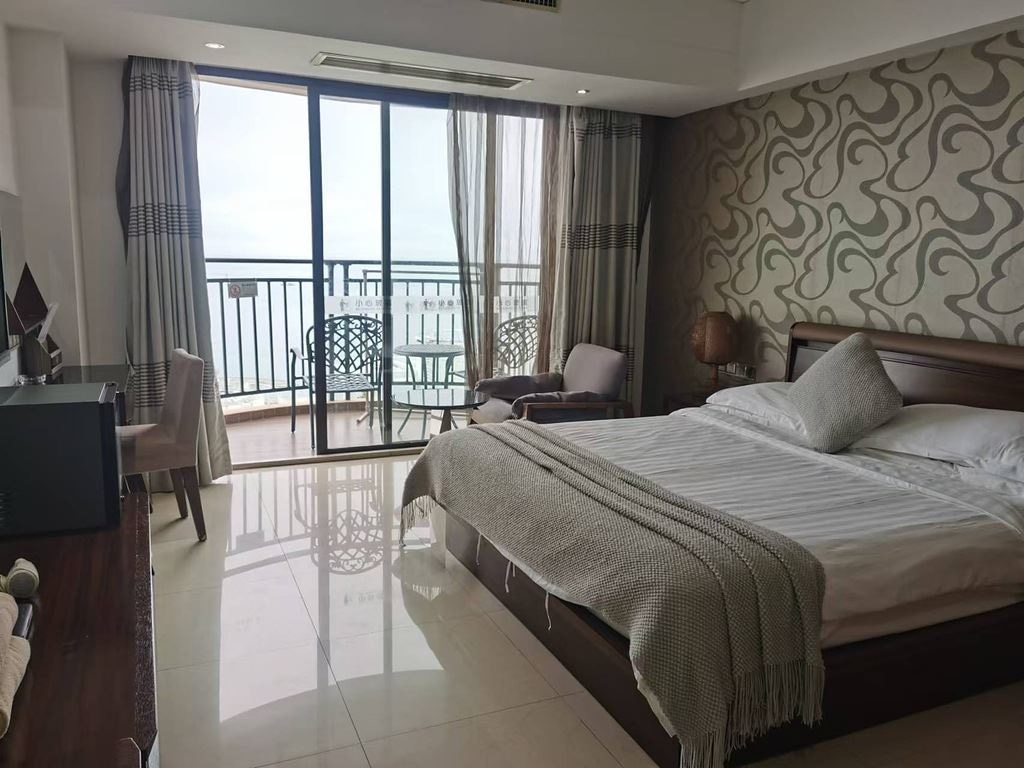 rooms-deluxe-ocean-view-room