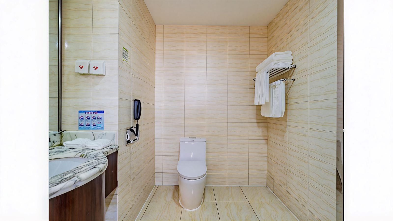 rooms-superior-room