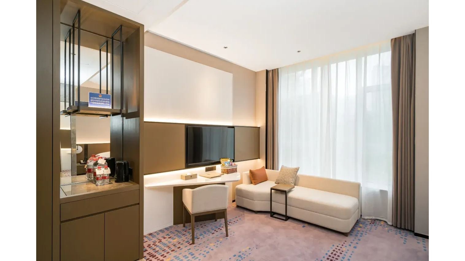 rooms-business-double--king-room-vip-building