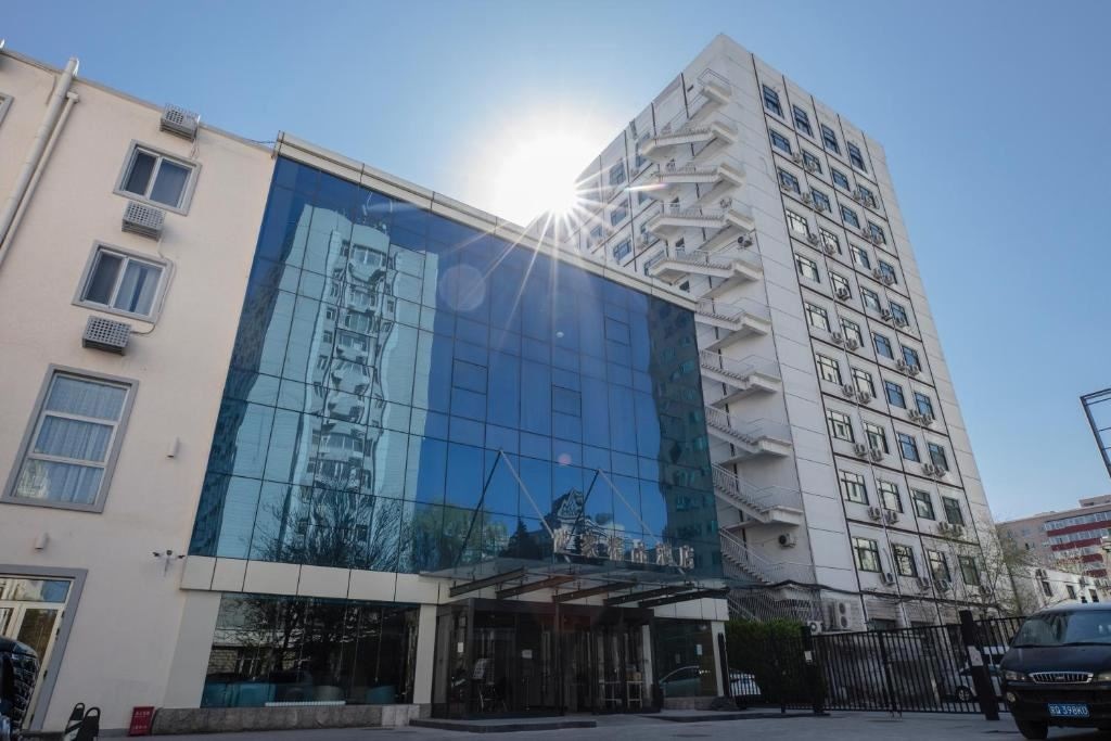 general-main-building