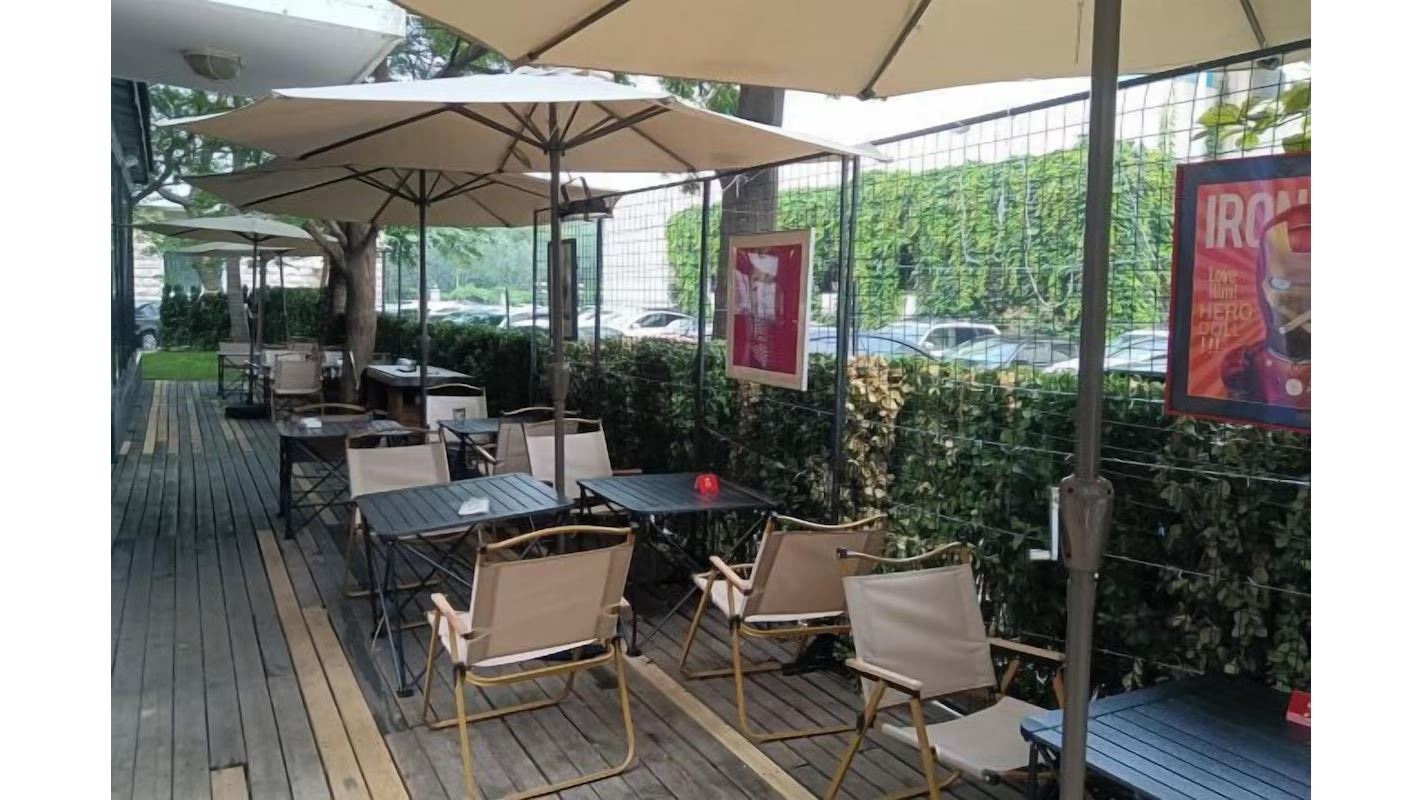 restaurants-restaurant