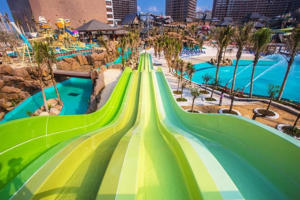 water-park-water-park