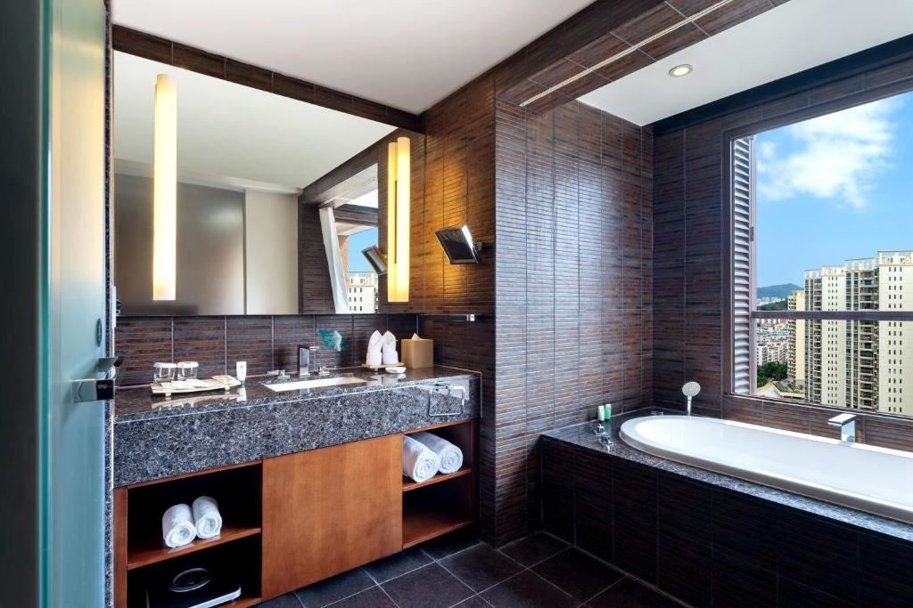 rooms-kapok-two-bedroom-family-suite