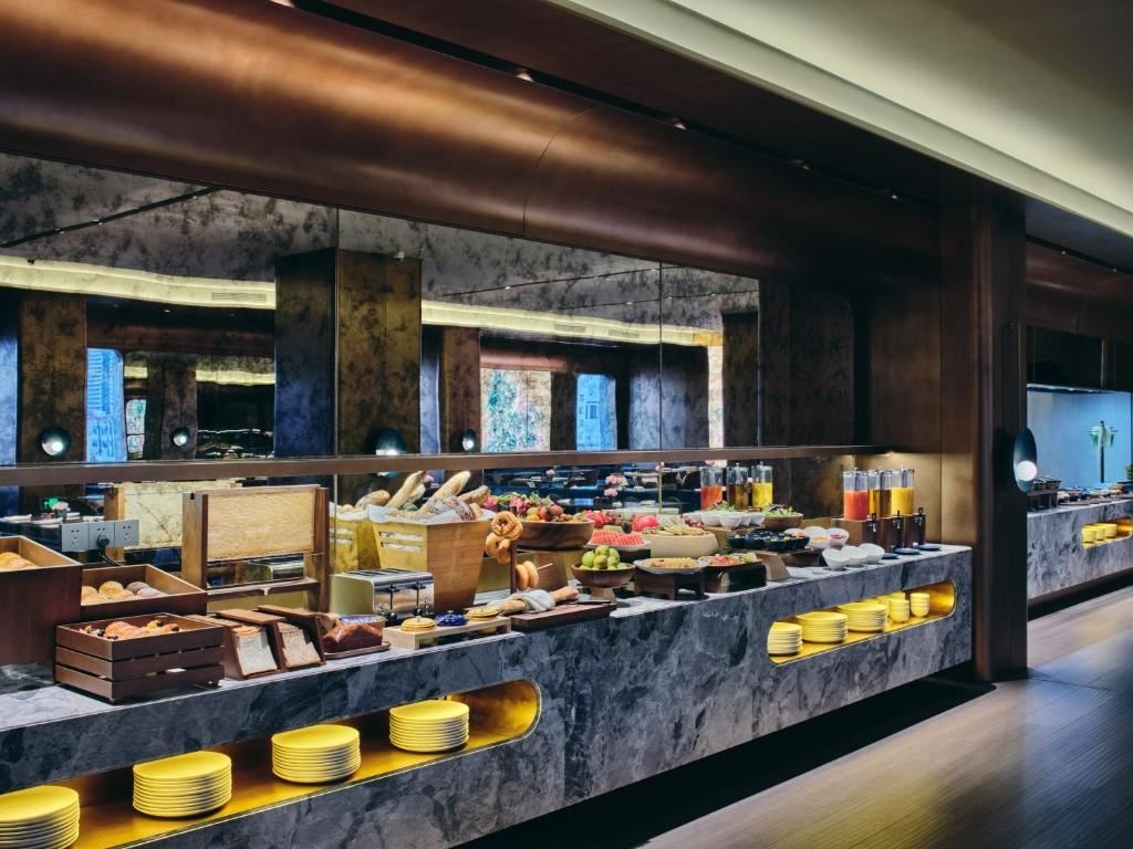 restaurants-restaurants