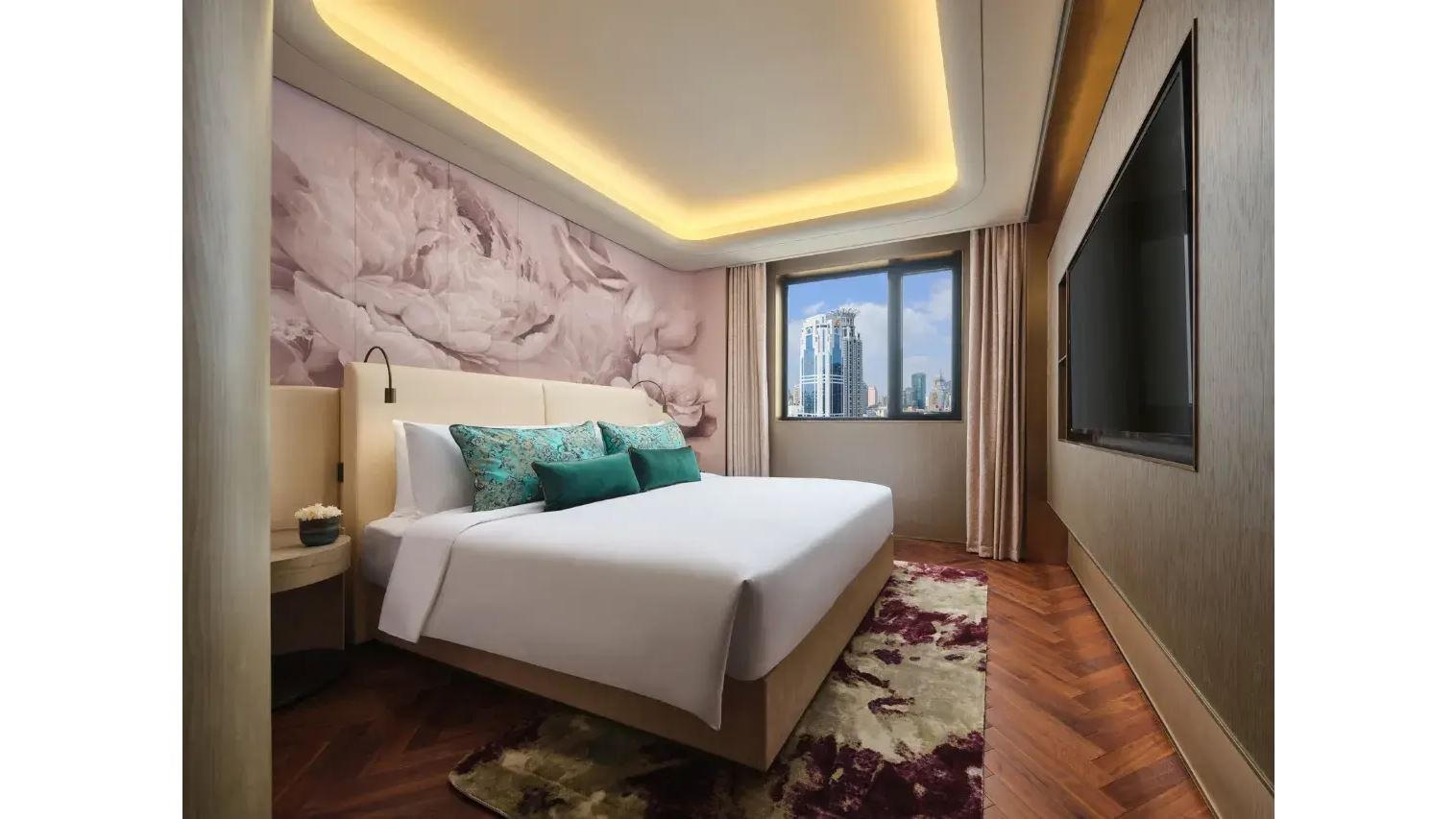 rooms-city-view-kingtwin-room