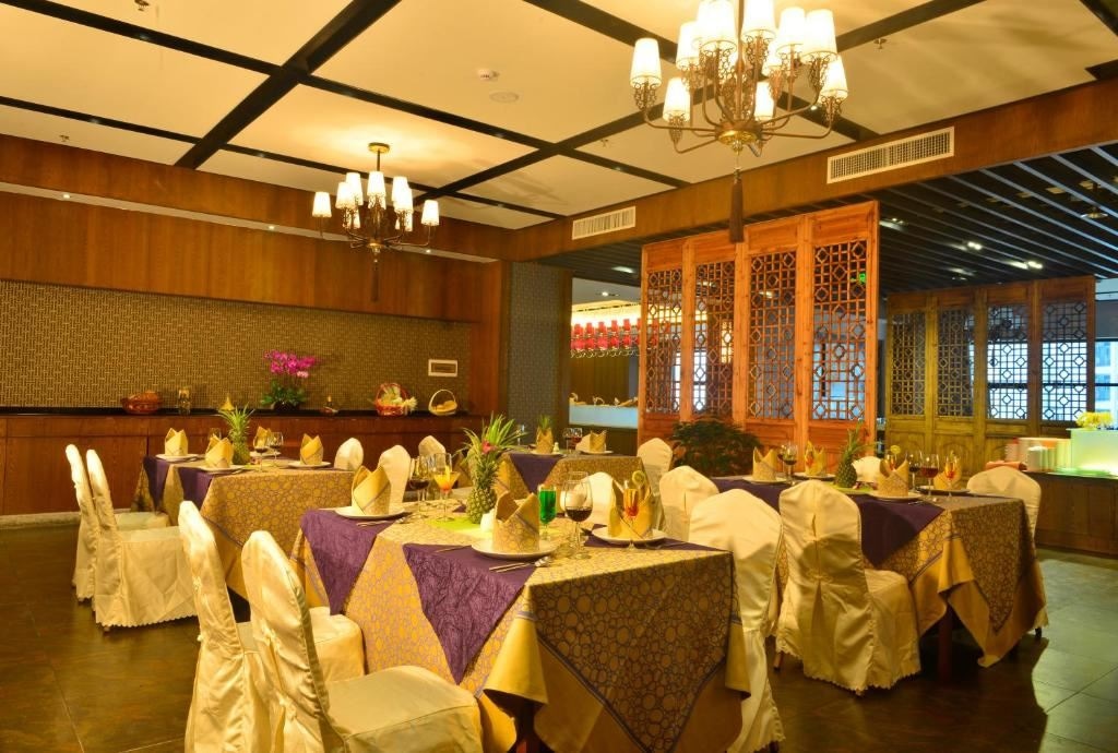 restaurants-restaurants