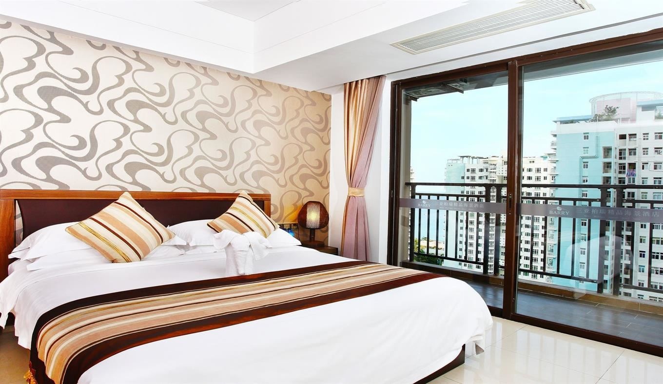 rooms-bay-room