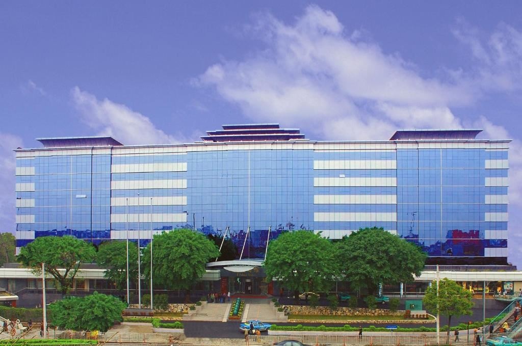 general-main-building