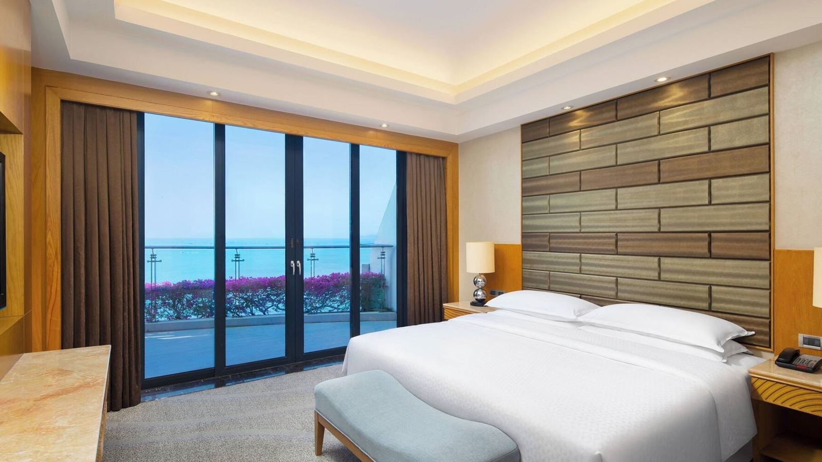 rooms-two-bedroom-family-ocean-suite-with-full-ocean-view