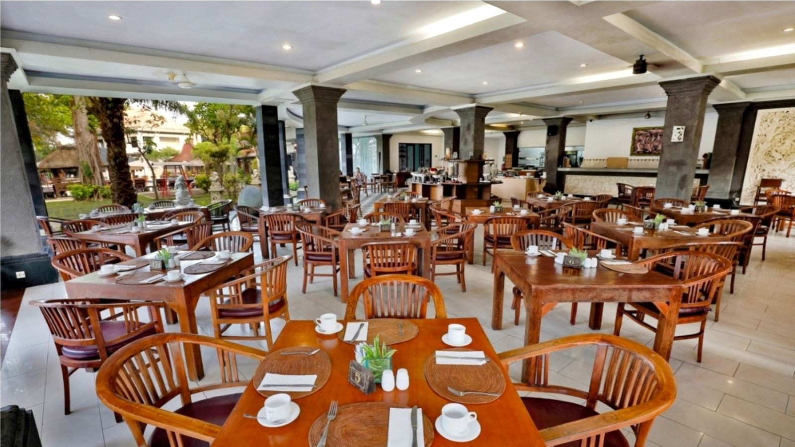 restaurants-mawar-saron-restaurant