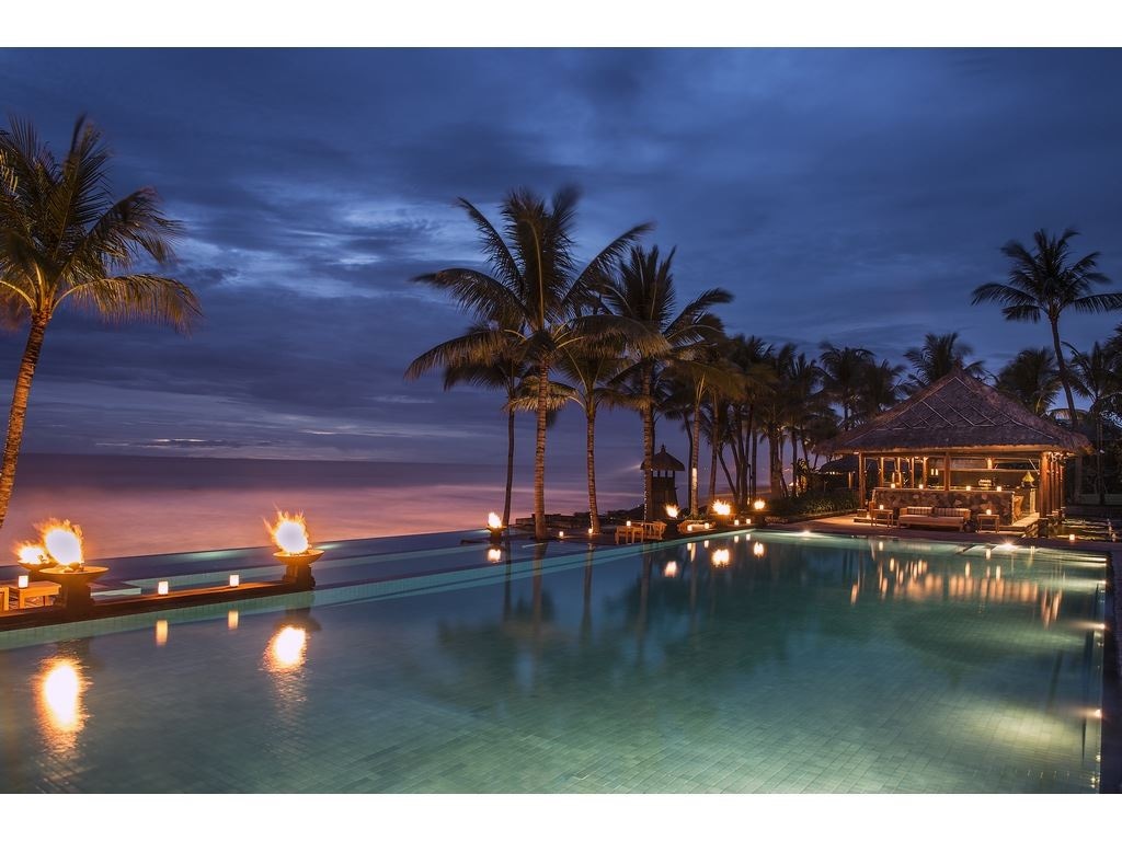 bars-the-ocean-champagne-bar