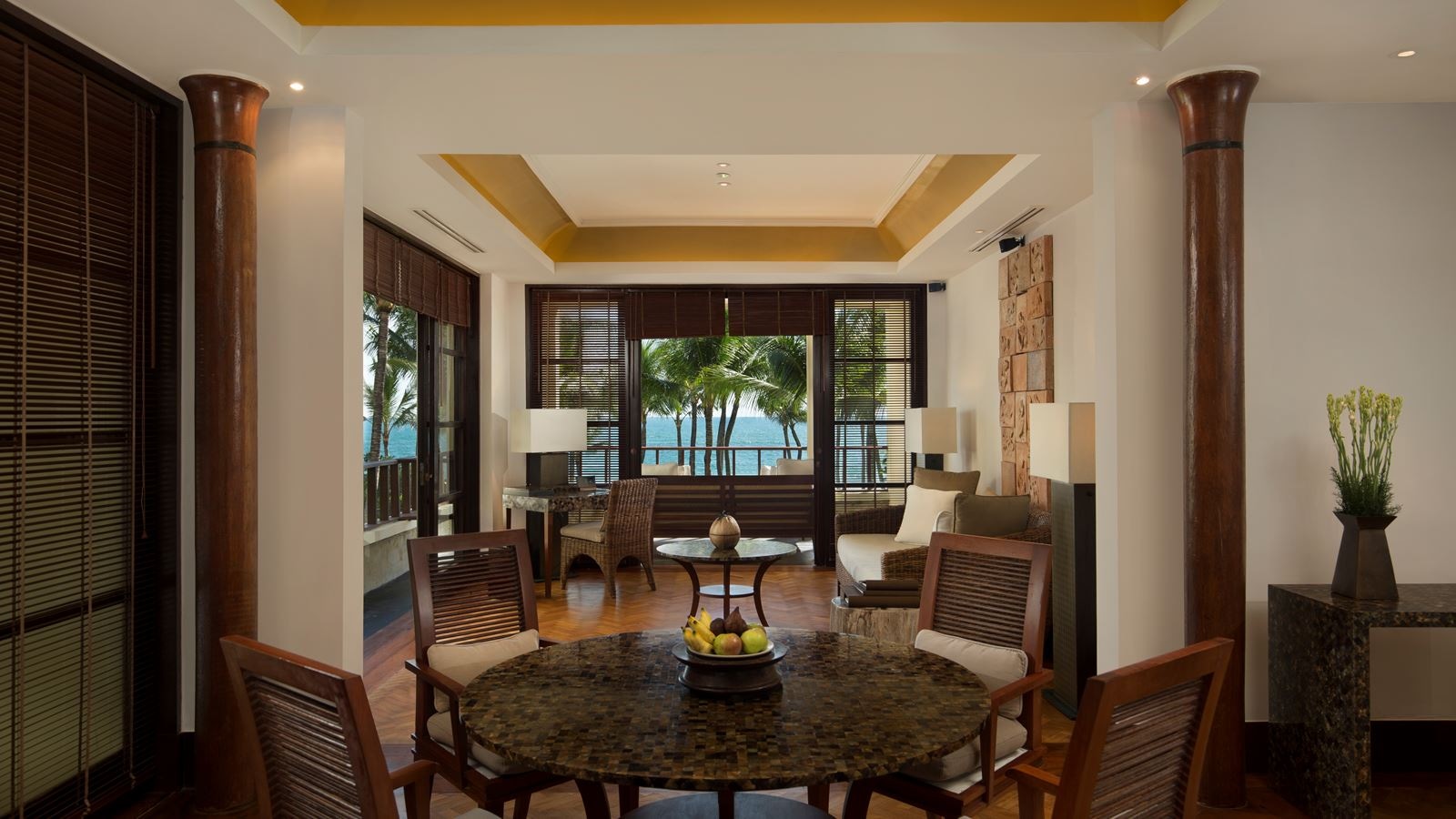 rooms-one-bedroom-deluxe-suite