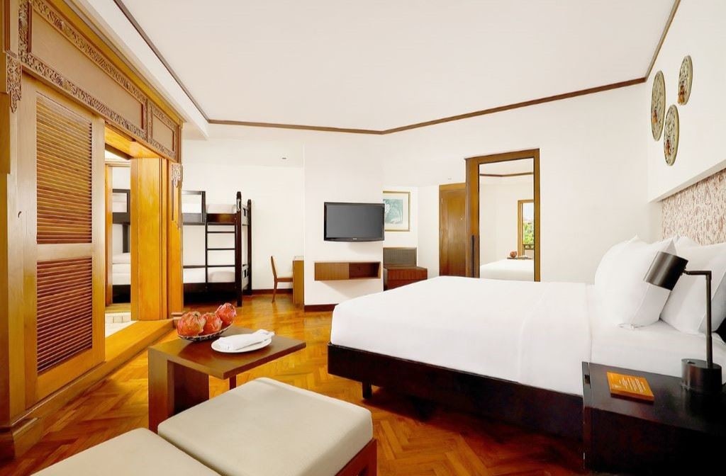 rooms-family-room-with-bunkbed