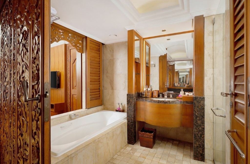 rooms-palace-club-room