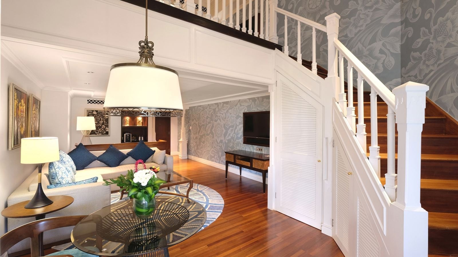 rooms-premium-mezzanine-singaraja-space-access