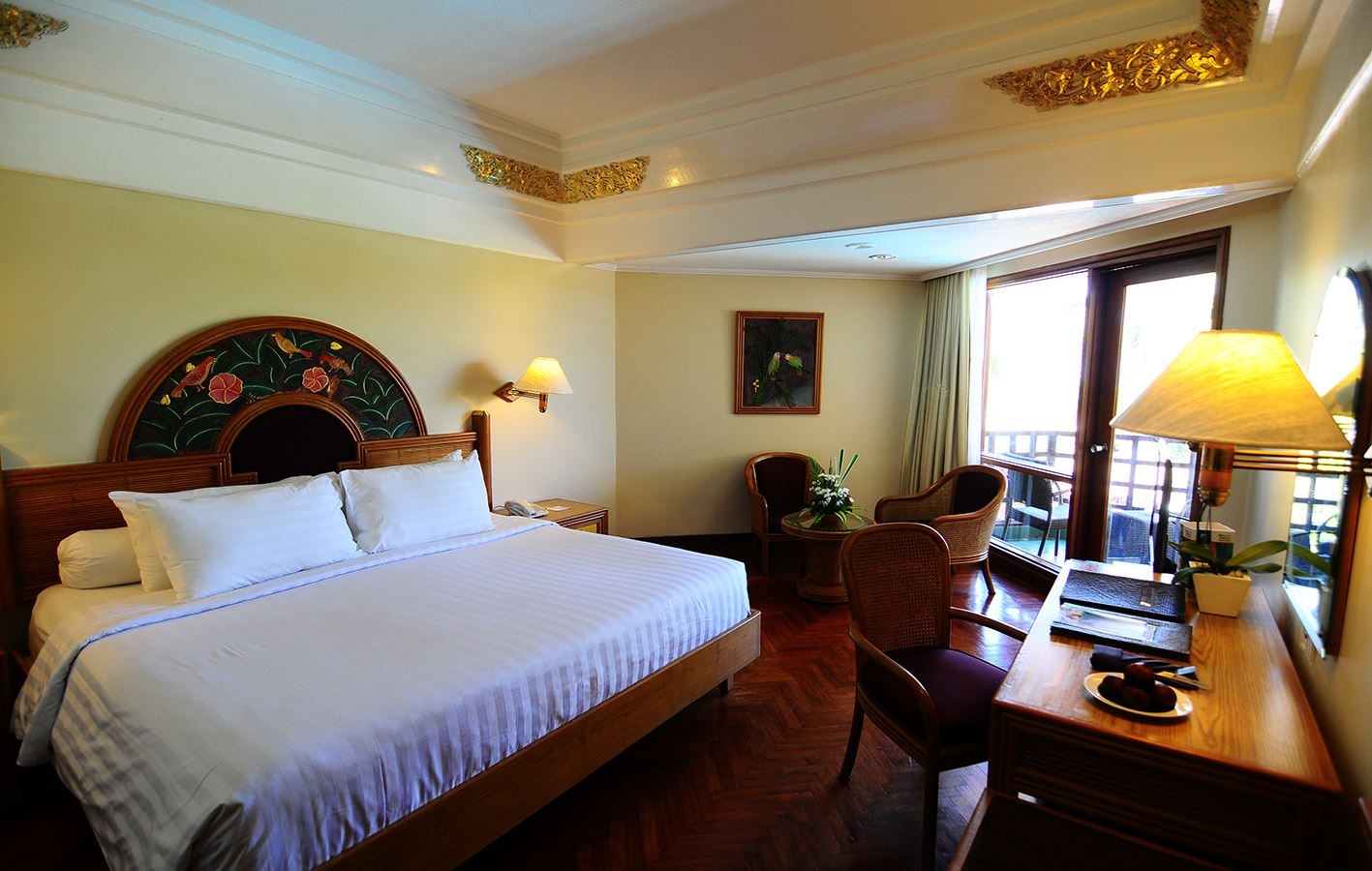 rooms-deluxe-sea-view