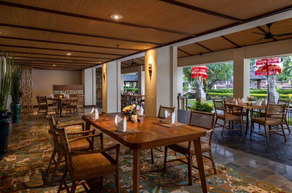 restaurants-lada-resto