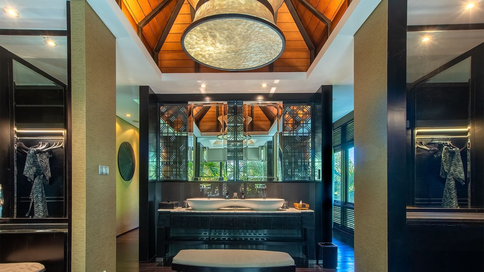 rooms-two-bedroom-family-pool-villa