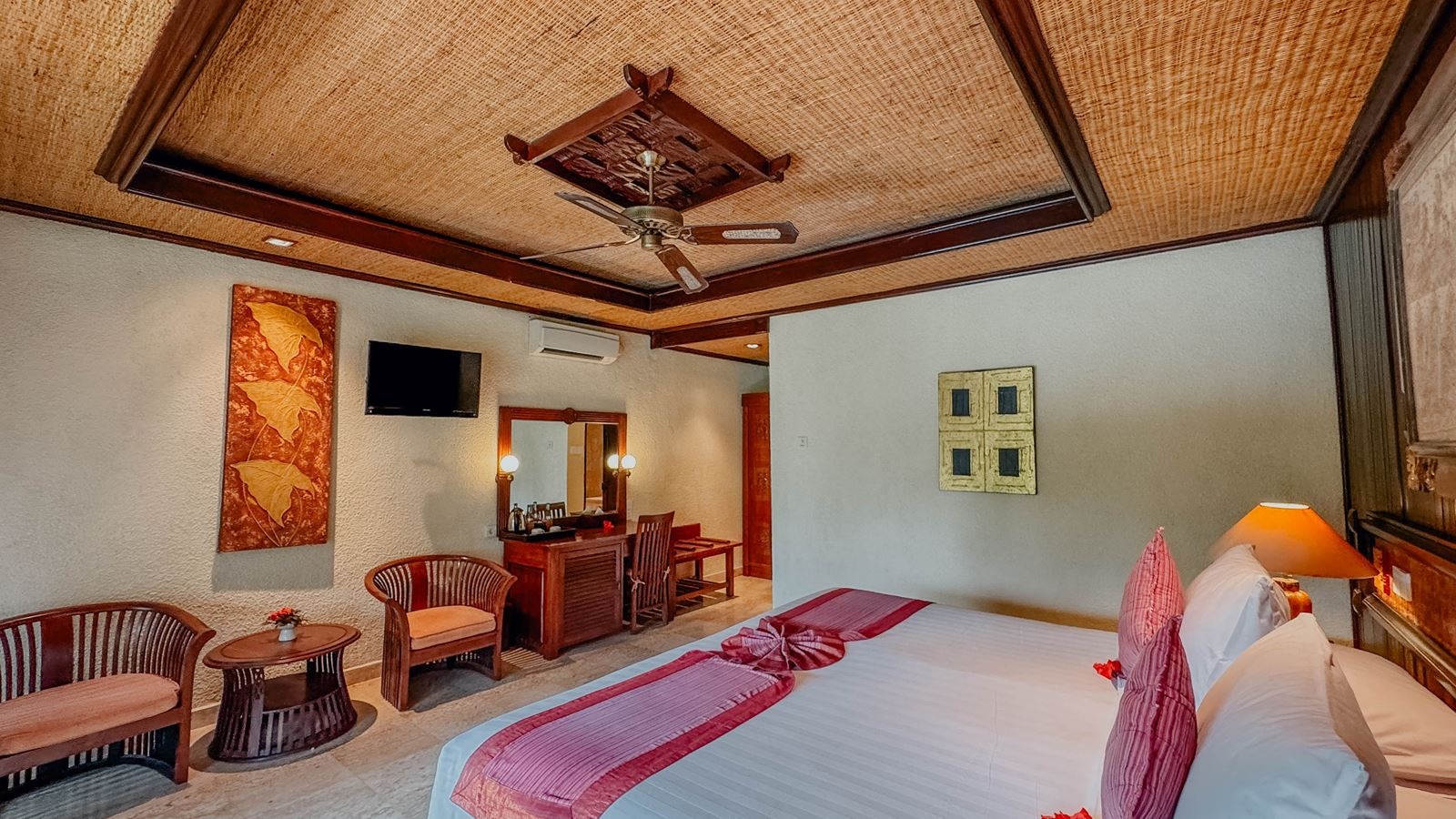 rooms-premier-raja-room