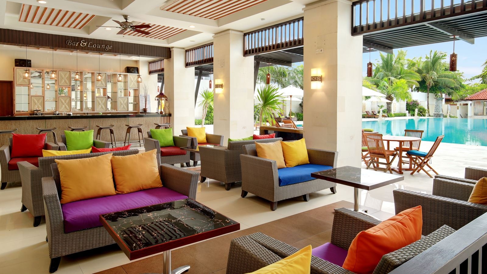 bars-balirelaxing-resort-lounge--bar