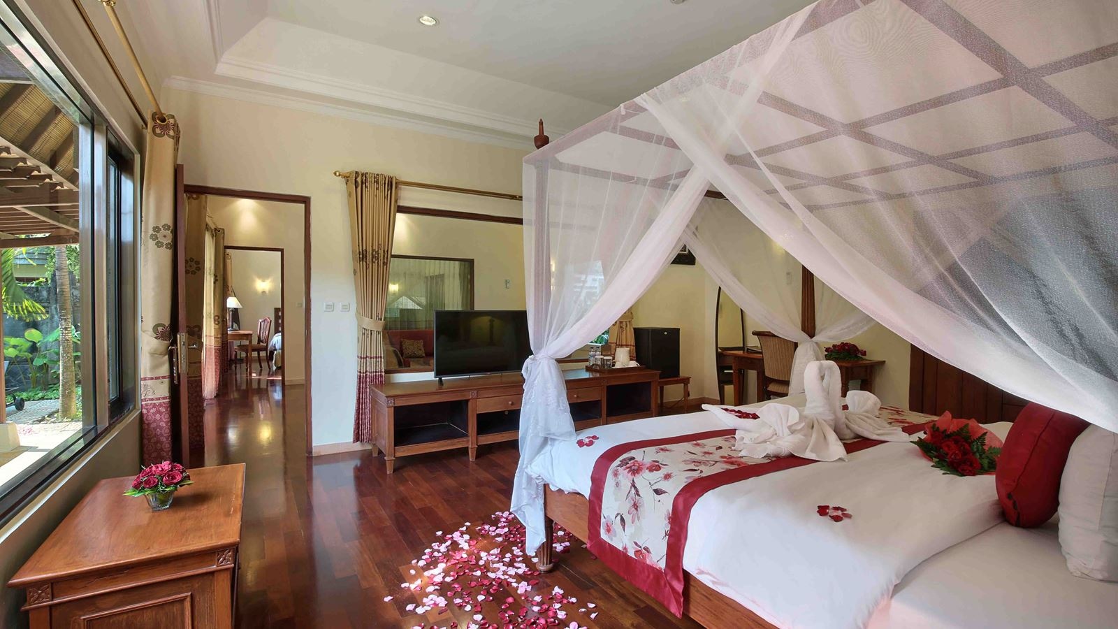 rooms-two-bedroom-pool-villa