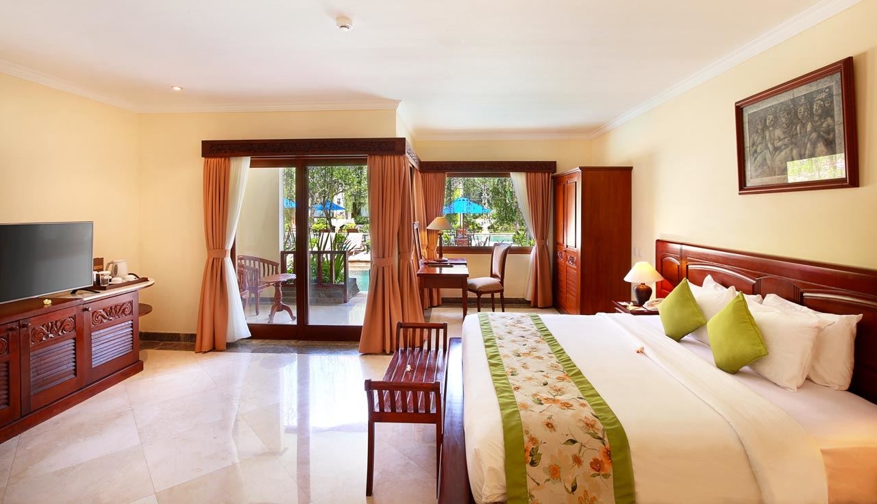 rooms-deluxe-pool-access