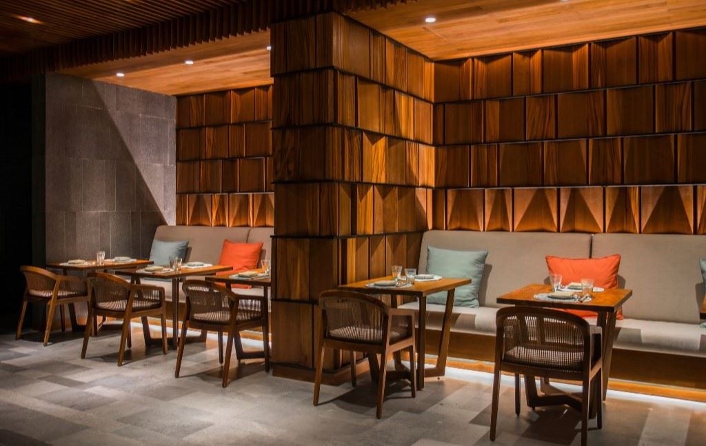 restaurants-watu-restaurant