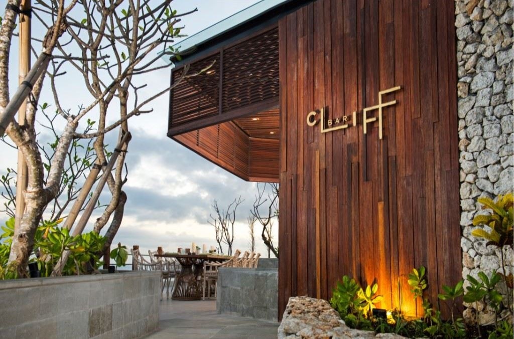 bars-cliff-bar
