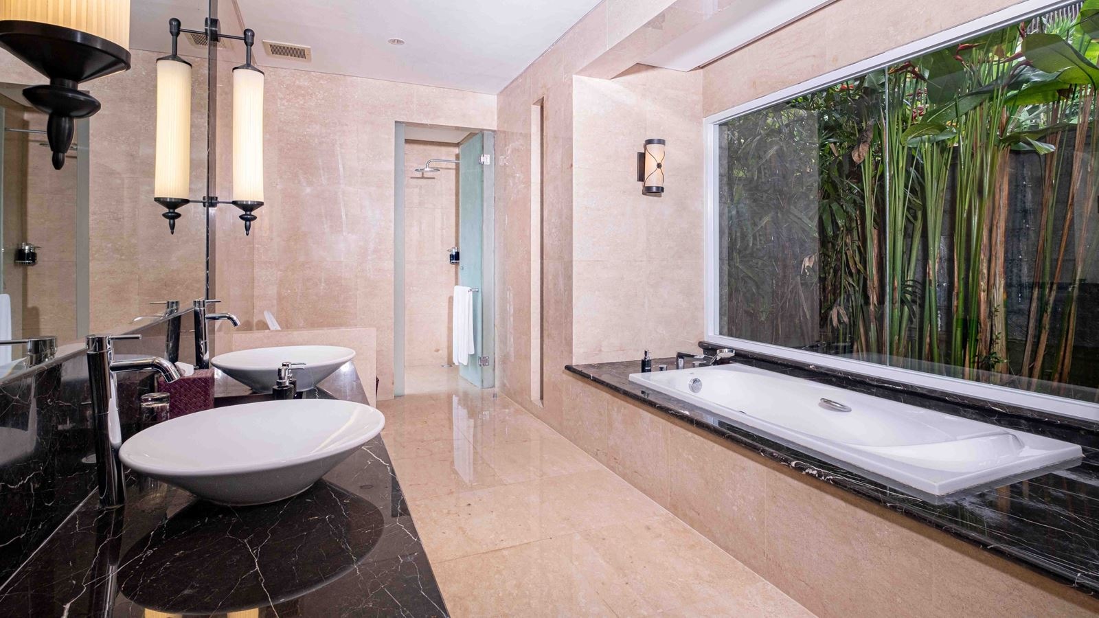 rooms-one-bedroom-pool-villa