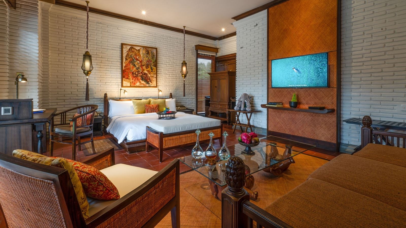 rooms-one-bedroom-club-suite