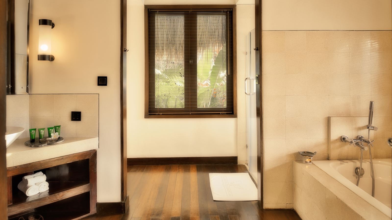 rooms-sunrise-view-villa