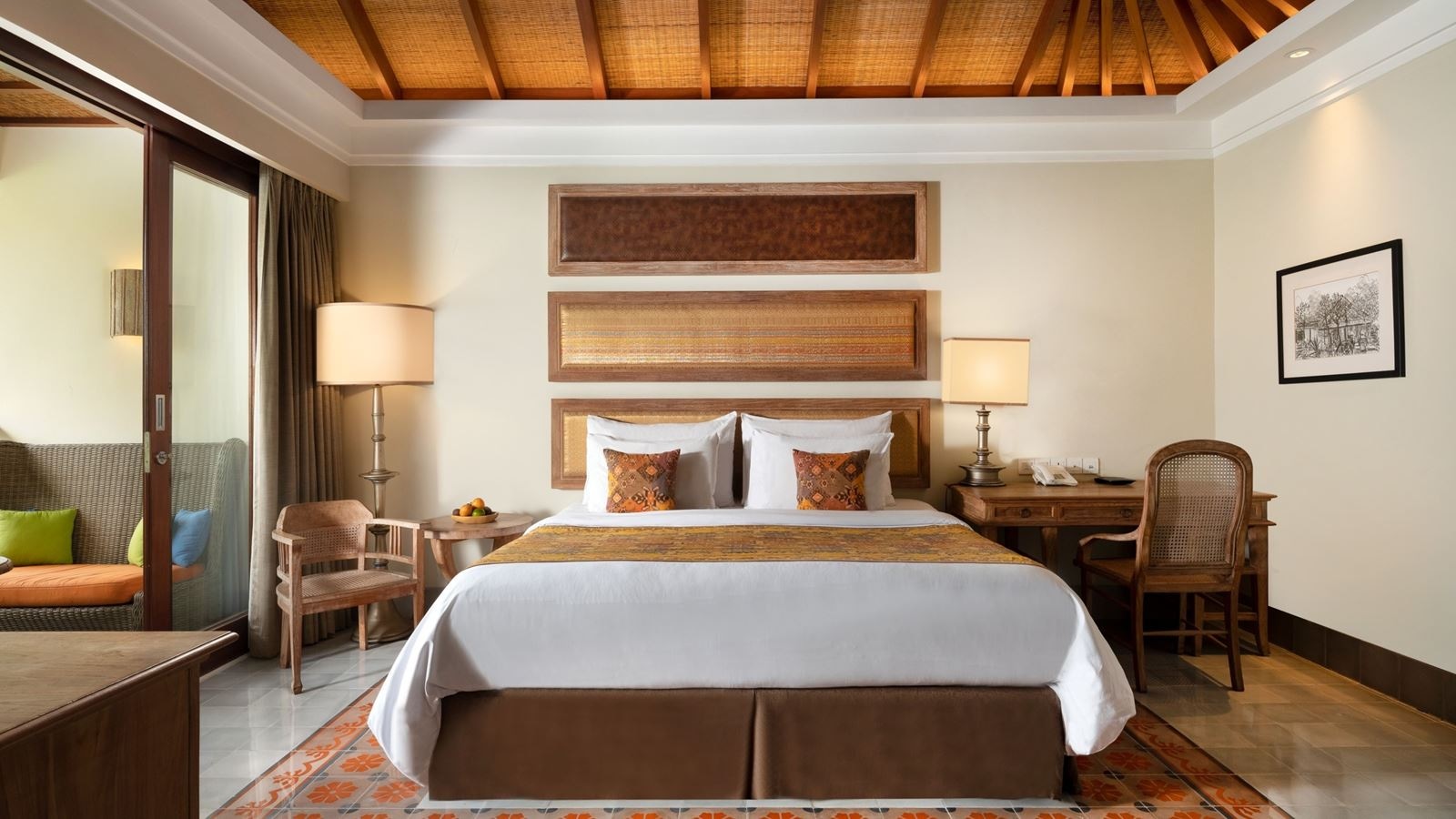 rooms-deluxe-suite