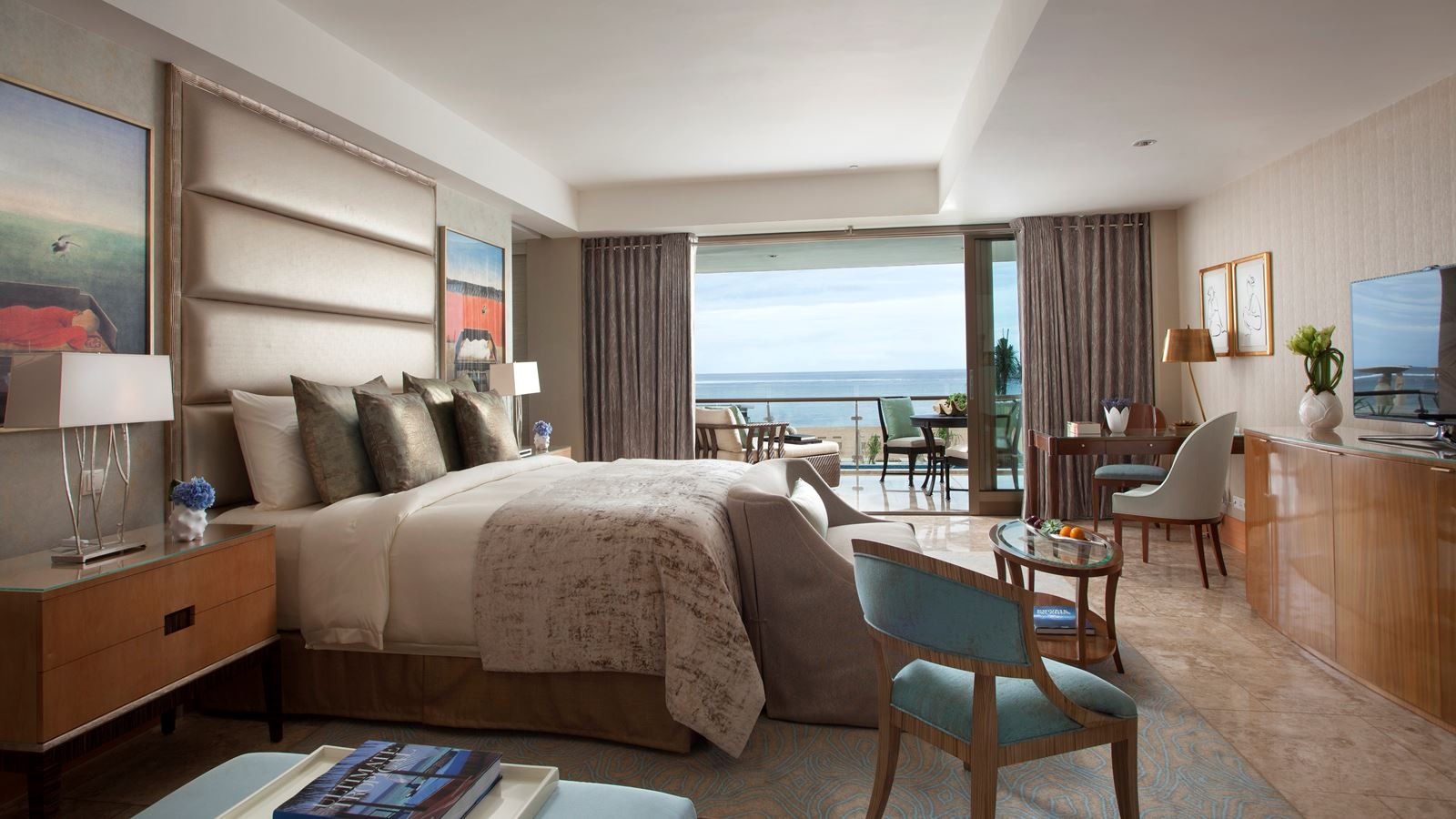 rooms-baron-suite-beach-front