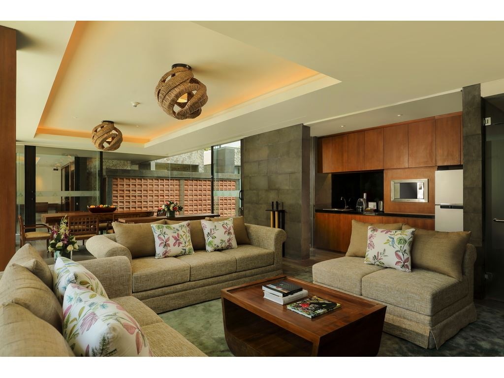 rooms-two-bedroom-garden-view-pool-villa