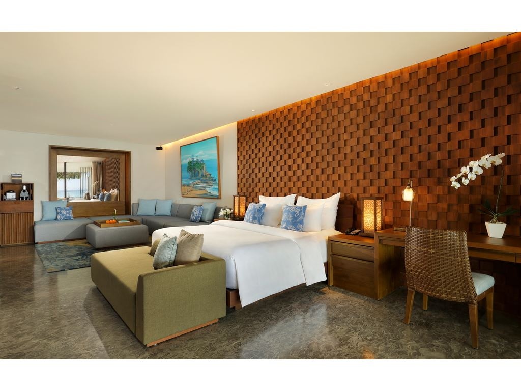 rooms-ocean-view-suite