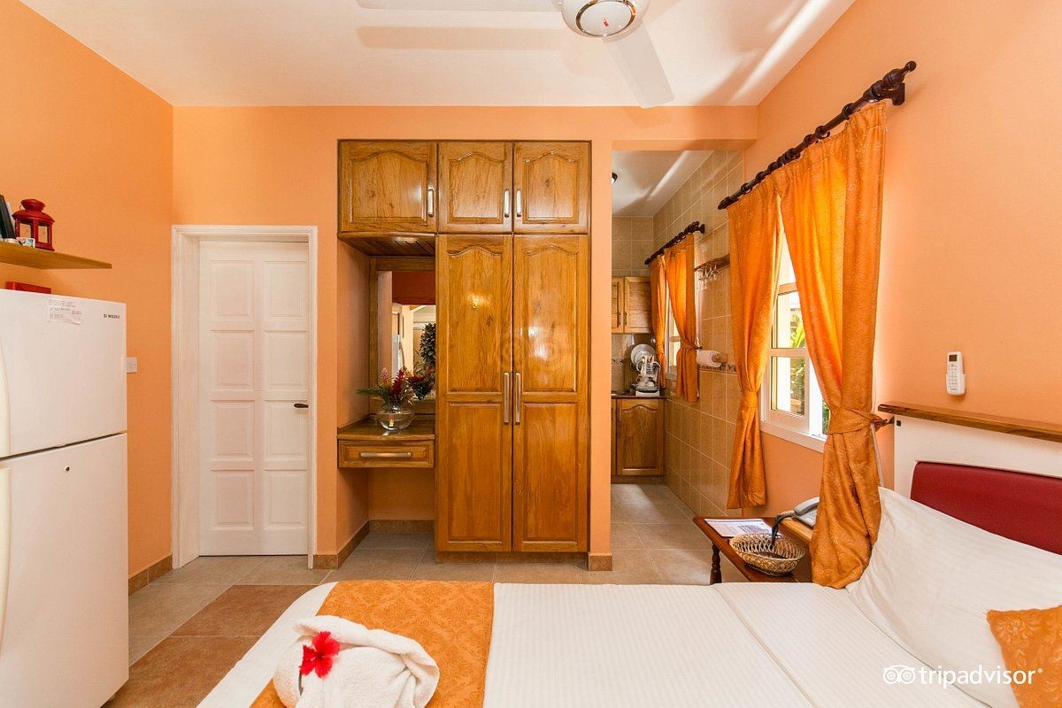 rooms-one-bedroom-apartment-without--sea-view