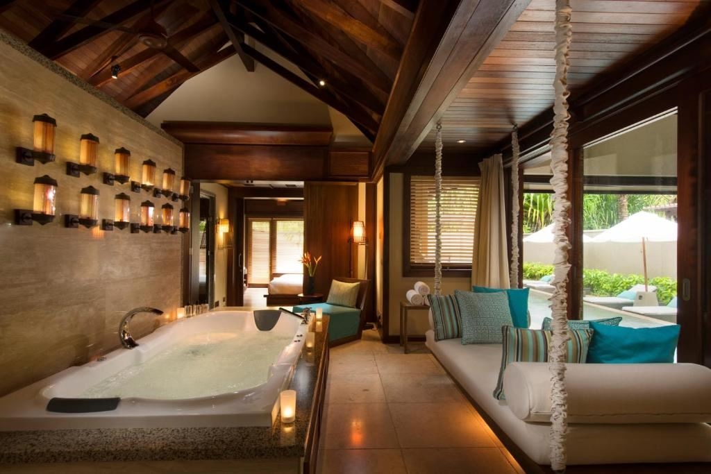 rooms-2-broom-family-villa