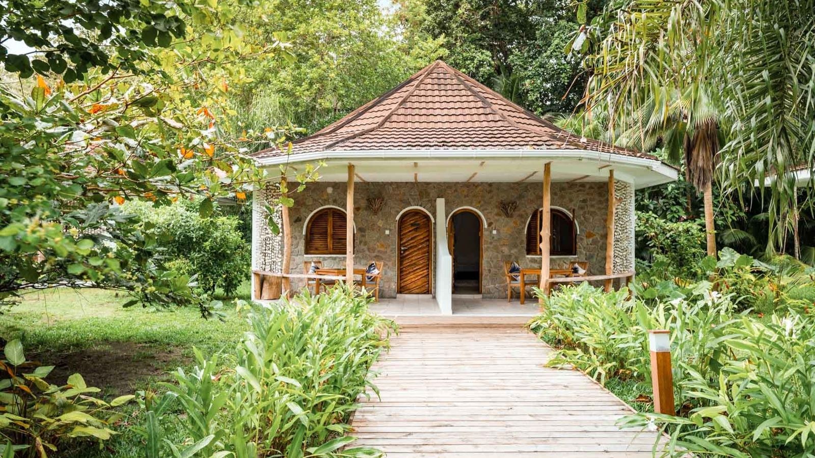 rooms-eden-garden--superior-room