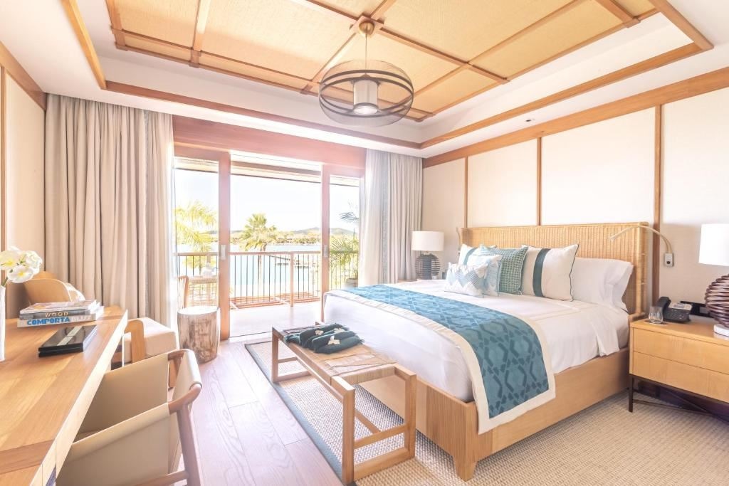 rooms-club-room-ocean-view