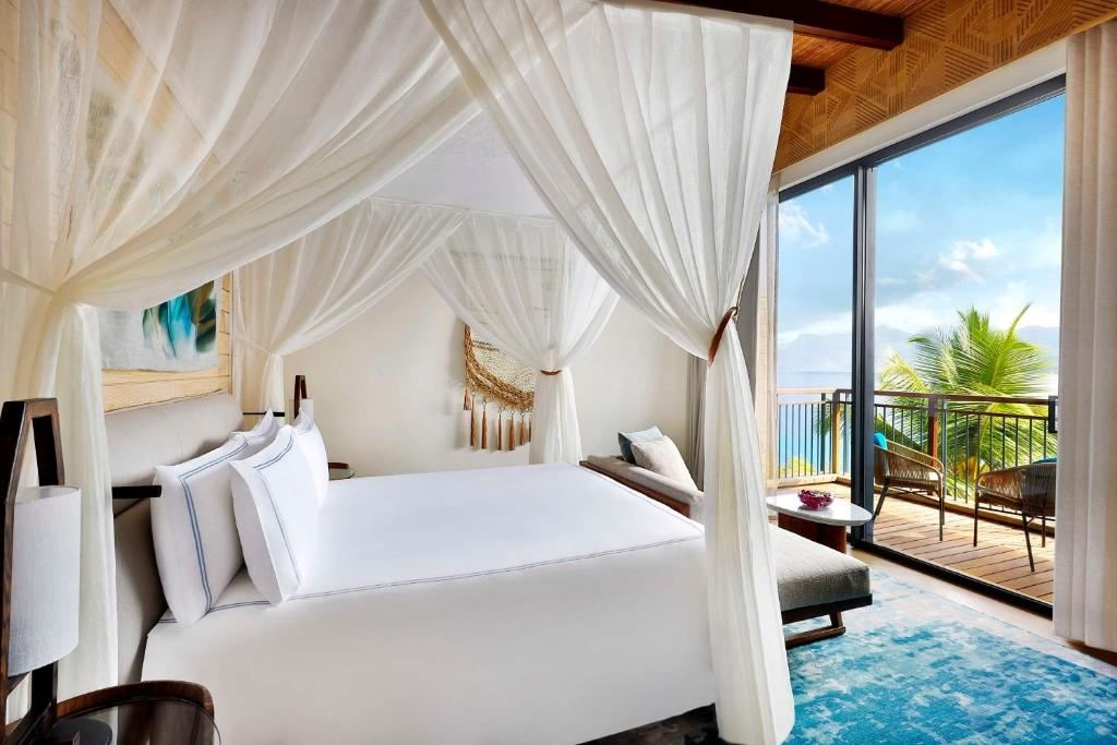 rooms-king-premium-room-with-ocean-view