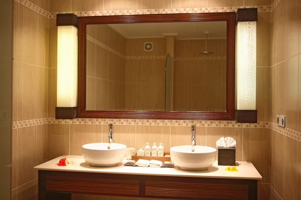 rooms-king-deluxe-ocean-view