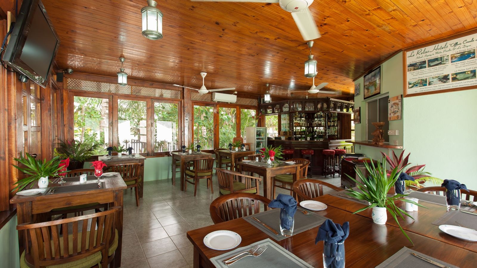 restaurants-restaurants