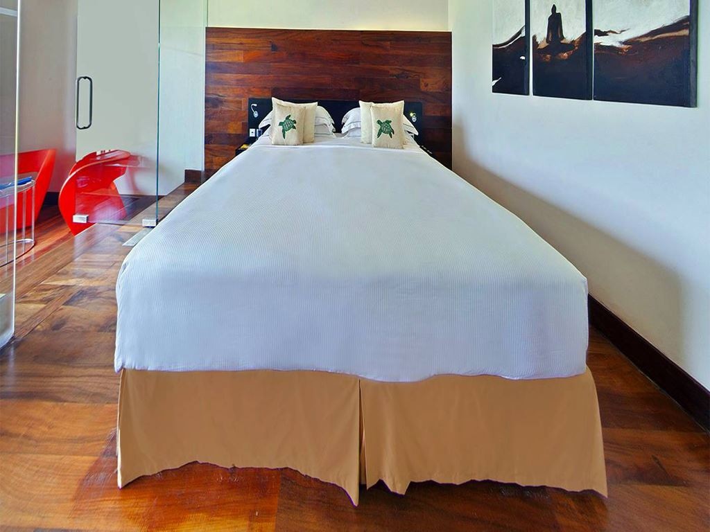 rooms-beach-splash-room