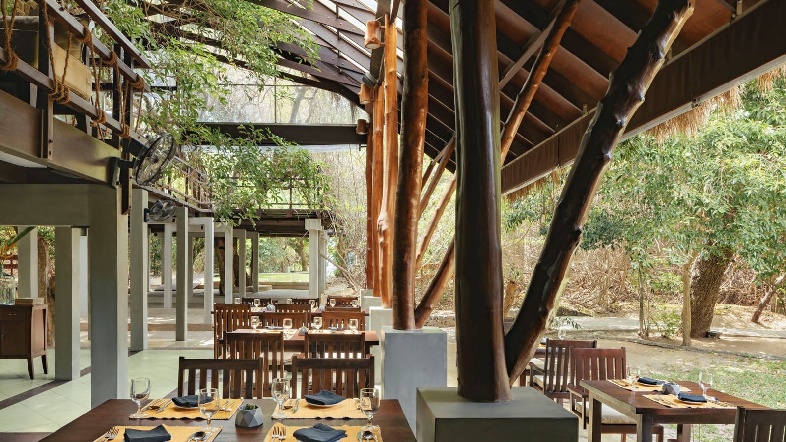 restaurants-main-restaurant