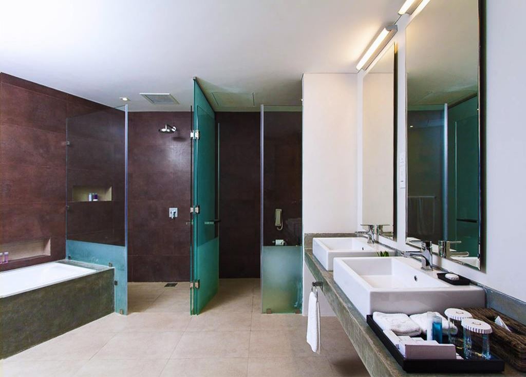 rooms-premium-deluxe-suite