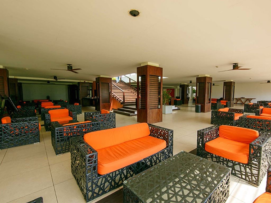 restaurants-pips-n-sips