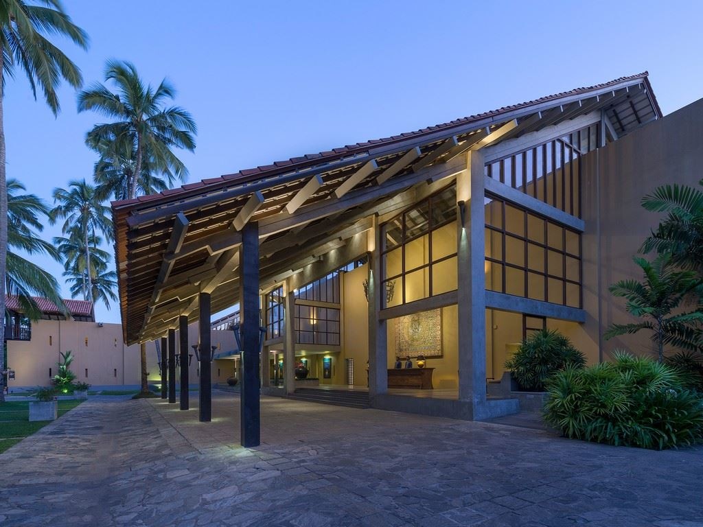 general-main-building